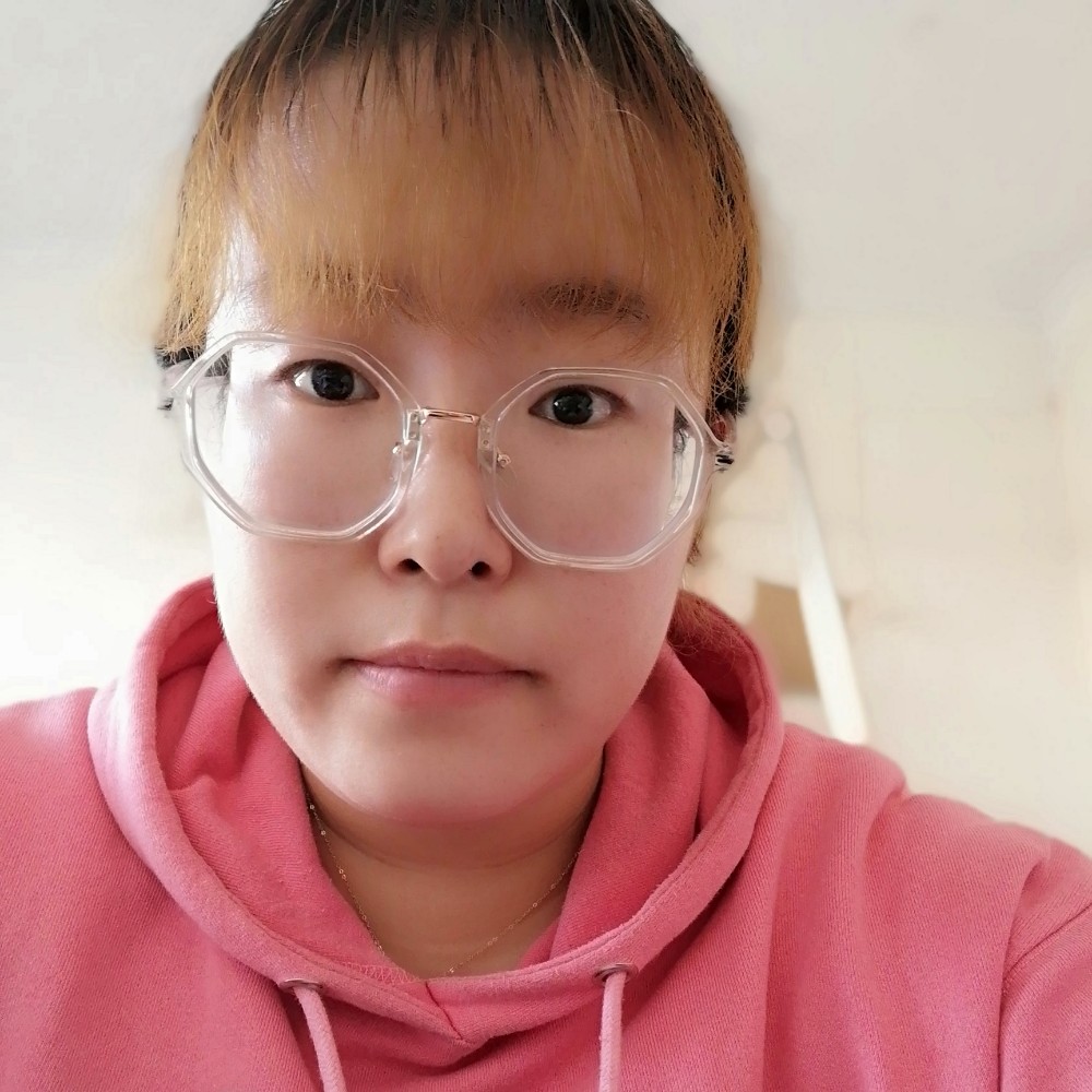 泡芙与软糖的照片