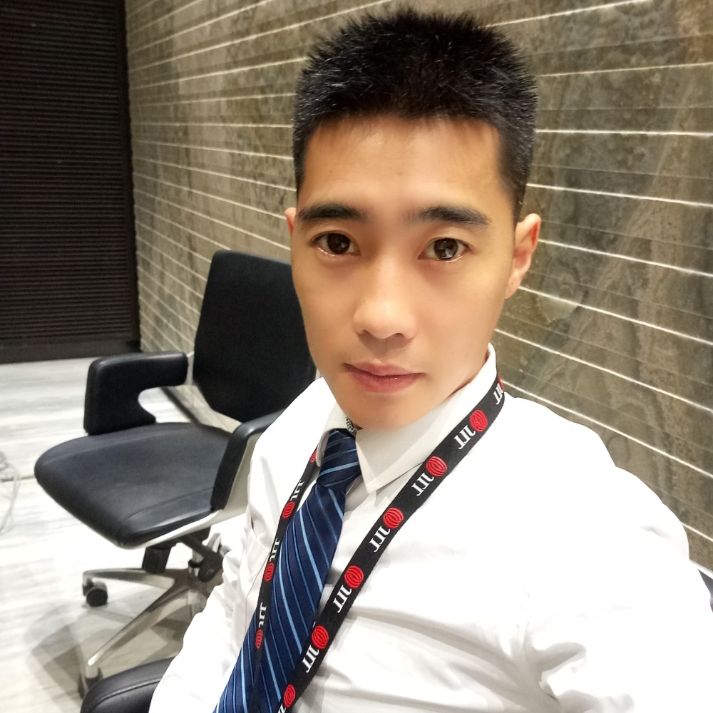 衬衫扯孤独的照片