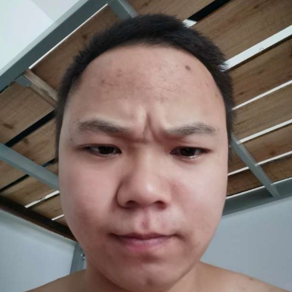 背包和健壮的照片