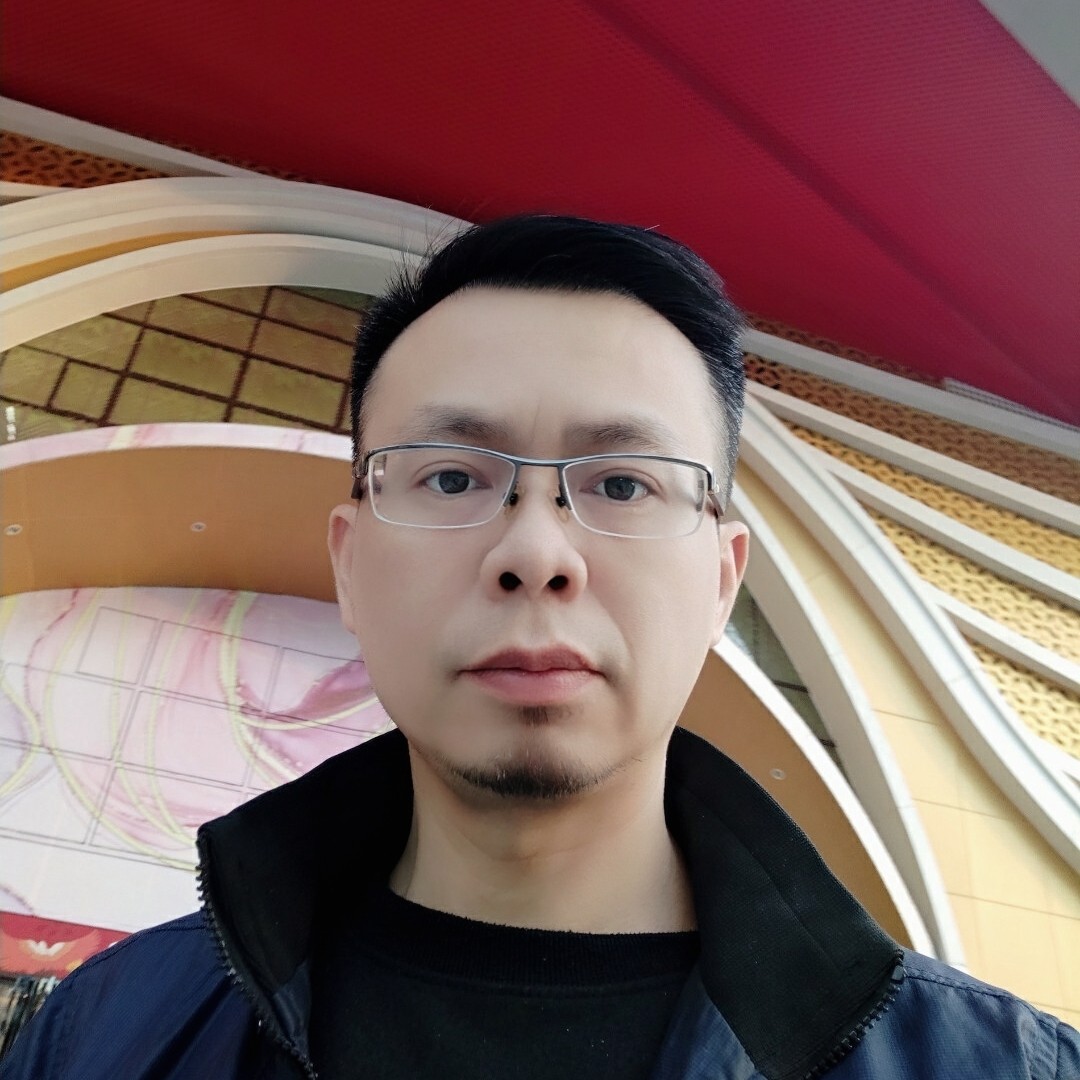 小馒头浅吻迅速的照片
