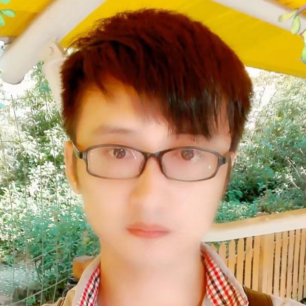 舒适爱恋小蘑菇的照片