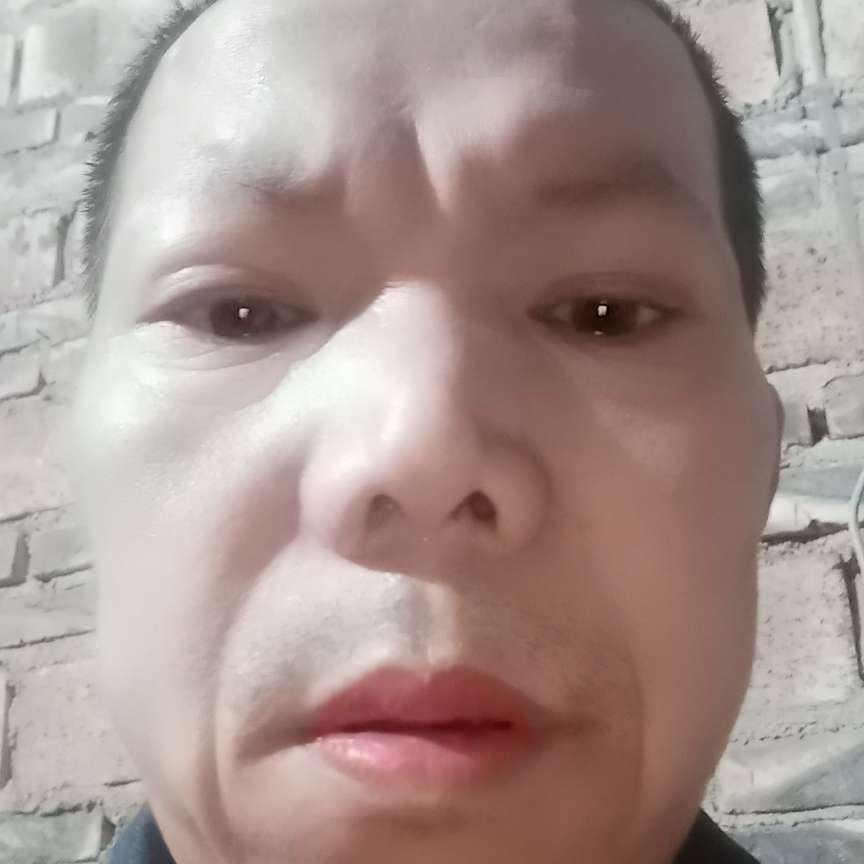 黑衣大侠的照片