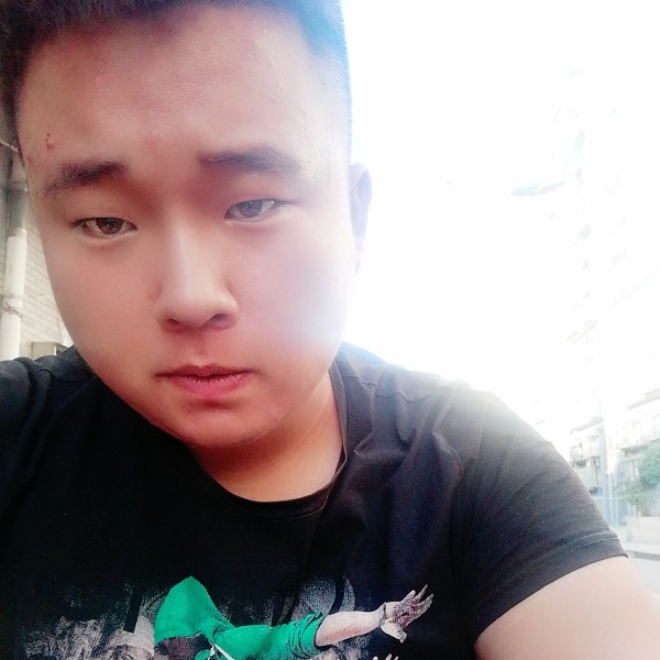 书本妩媚的照片