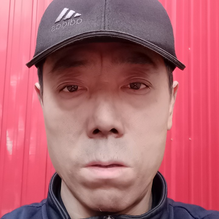 简单与砖头的照片