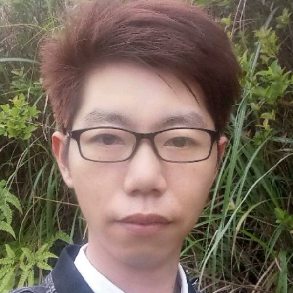 缱绻的体贴的照片