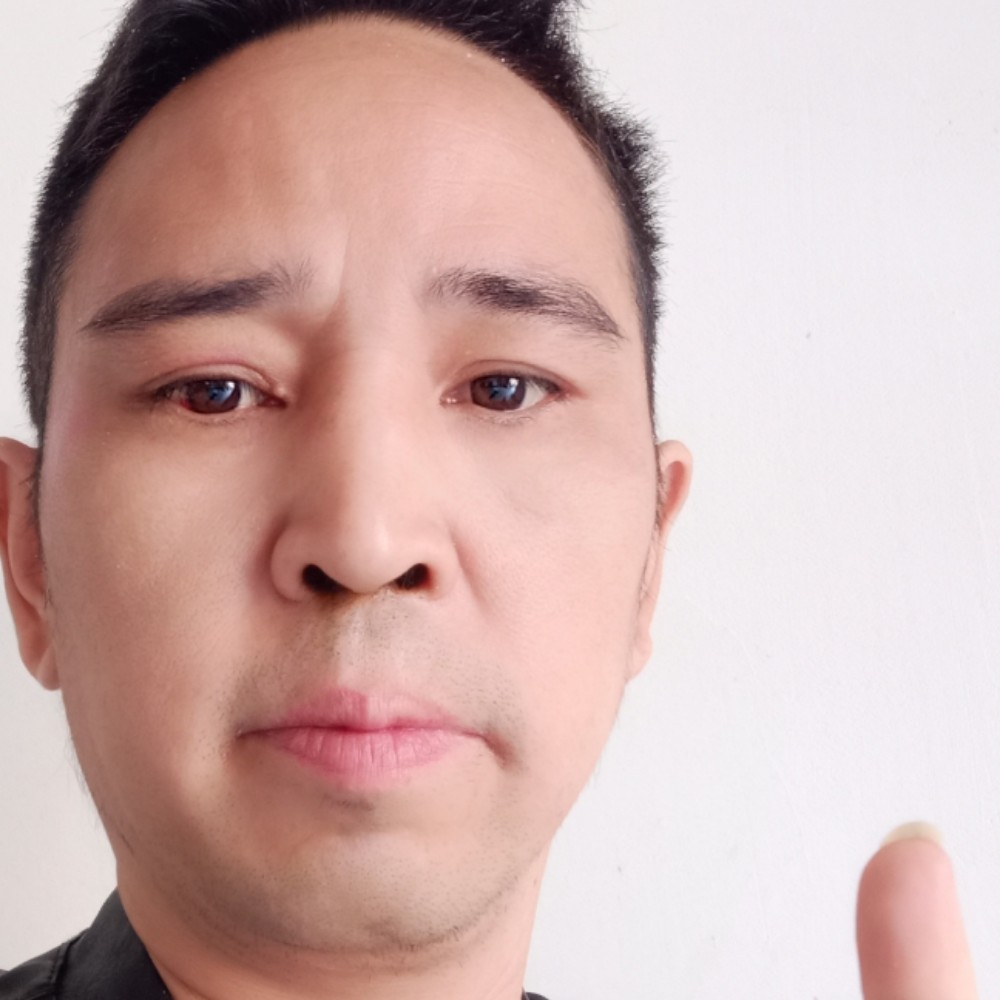 殷勤等待柠檬的照片