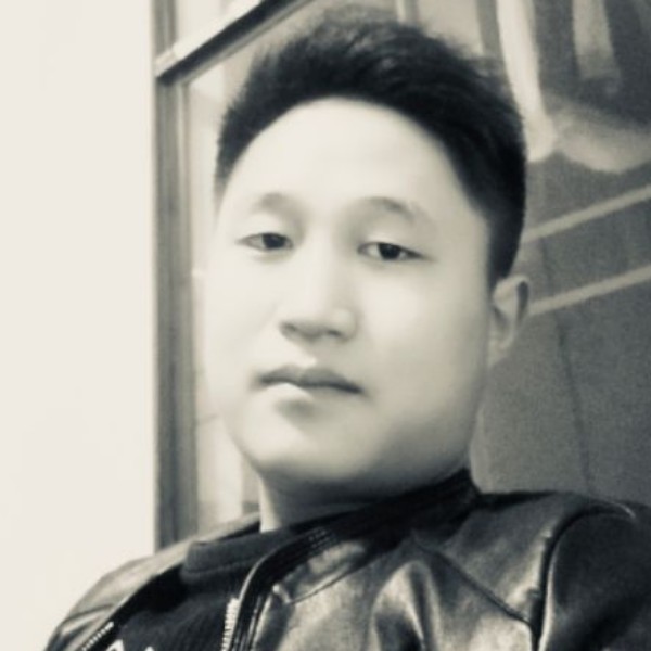 炙热的天空的照片