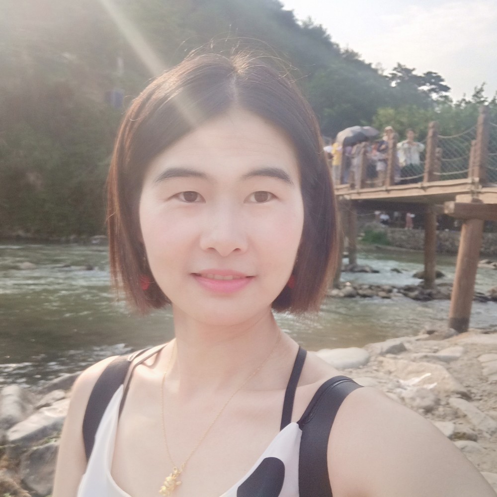 易喵喵的照片