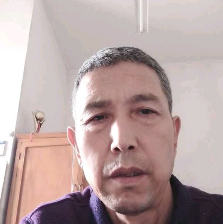 寻找快乐的人的照片