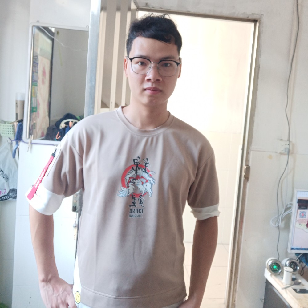 黃镞小奖的照片