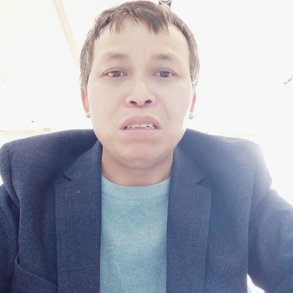 执着等待水杯的照片