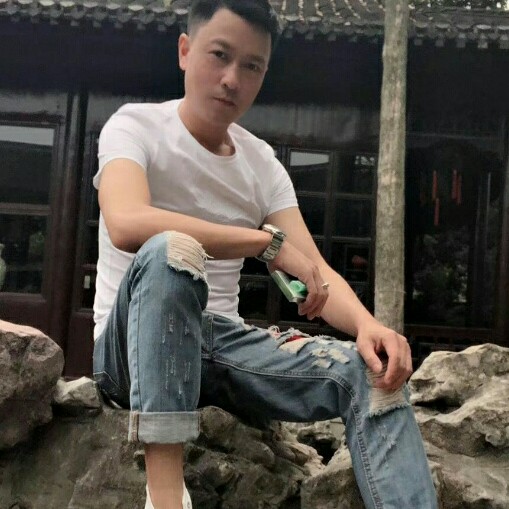锋芒毕露.的照片