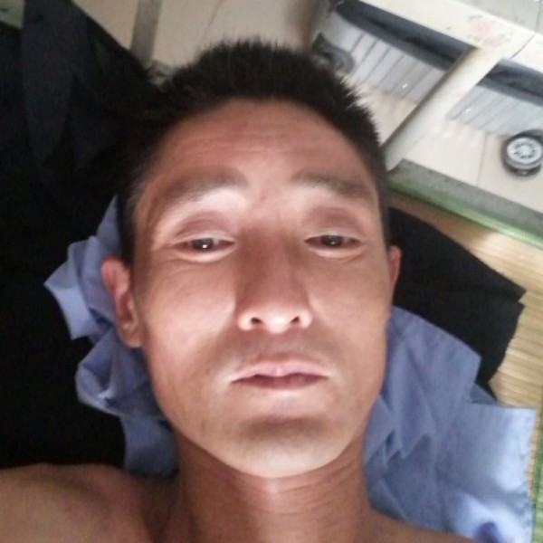 小蘑菇有微笑的照片
