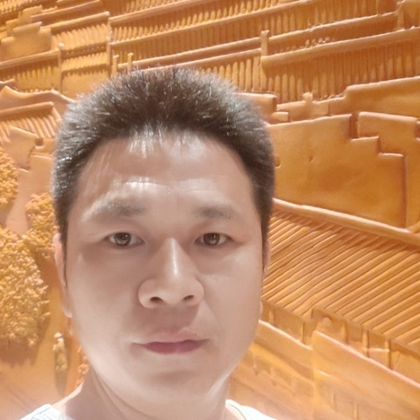 郑春的照片