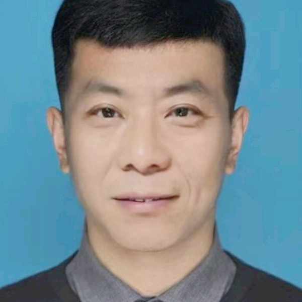 轩辕迎无聊的照片
