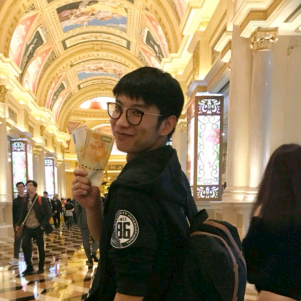 一斤小情歌的照片