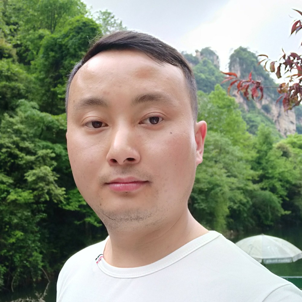 向^O^往的照片