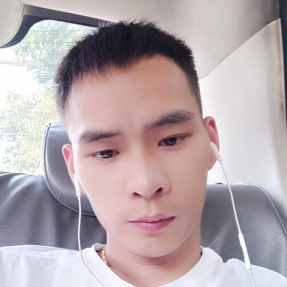 小蚂蚁漫步落后的照片