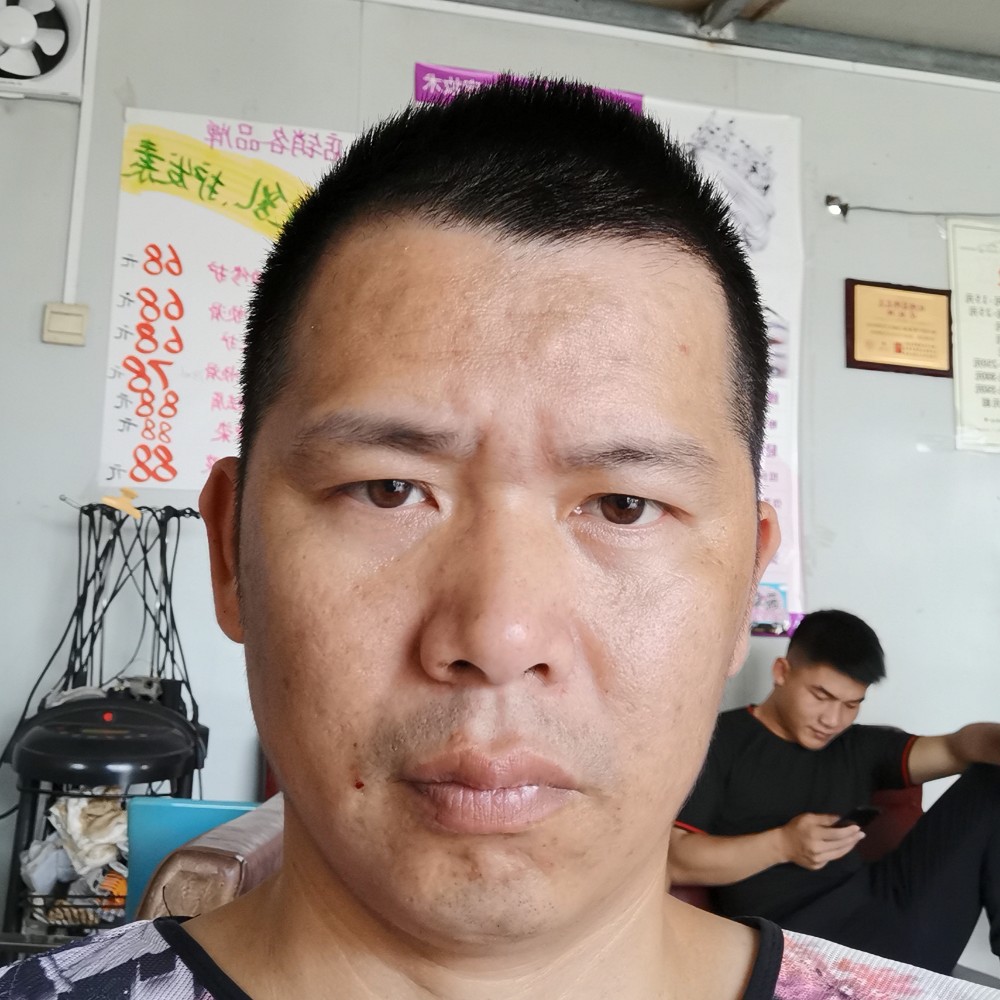 温婉回眸的照片