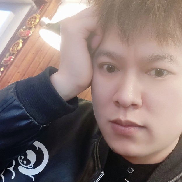 熬夜成瘾☜的照片