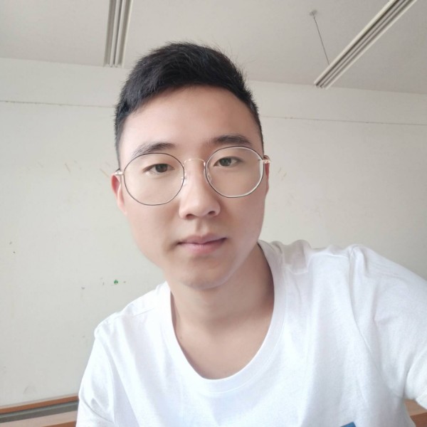高山低谷。的照片