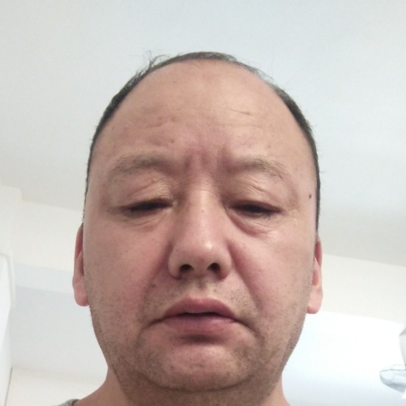 能干挽手悟空的照片