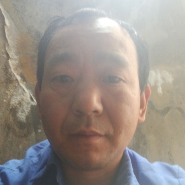 微凉瘦瘦的照片