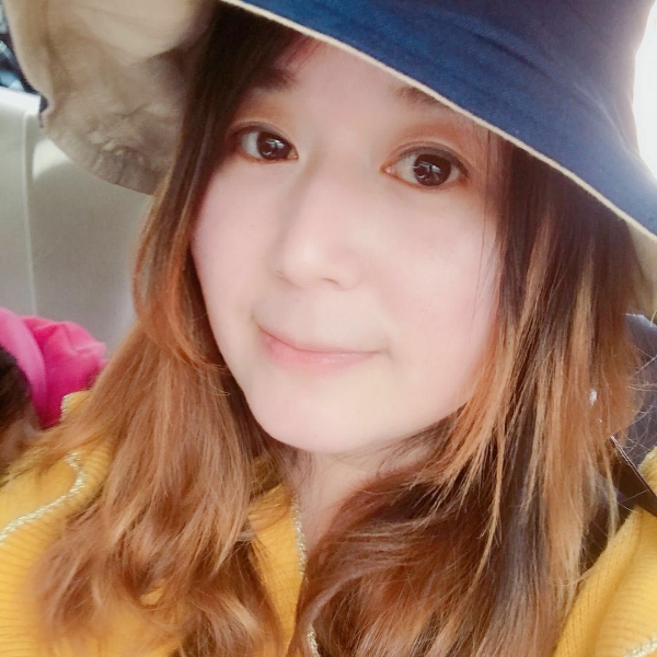 琳娜耶的照片