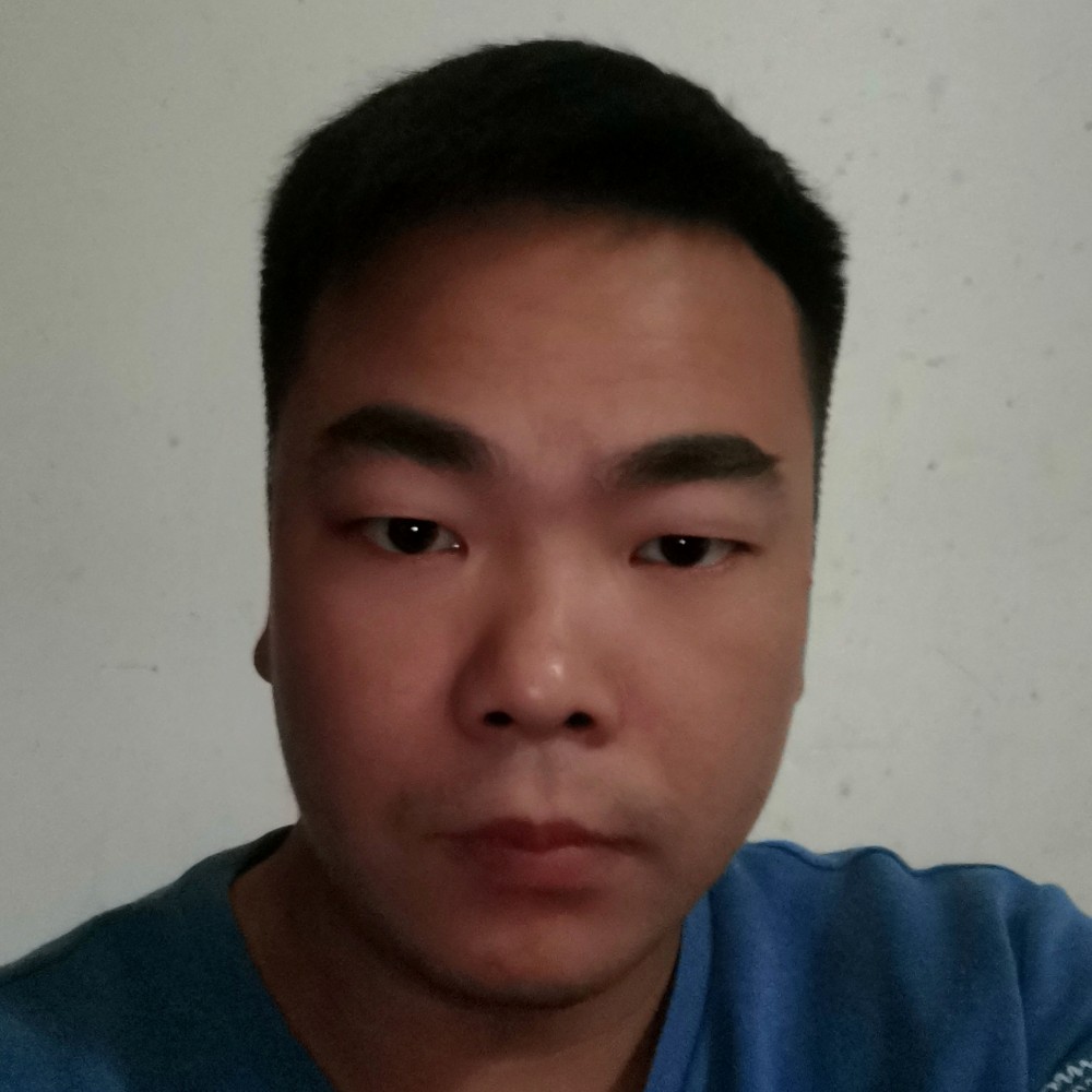 诺言深拥个性的照片