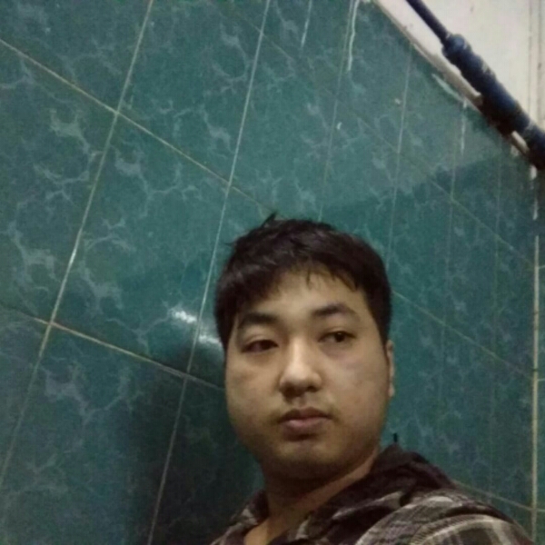 耿浩的照片