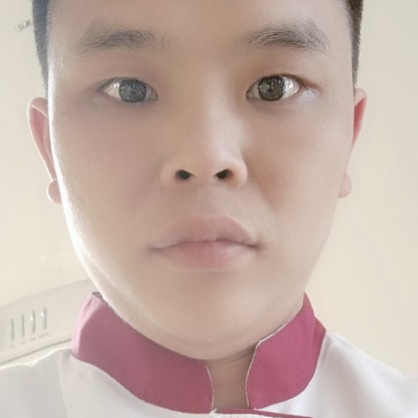 黑夜王子。的照片