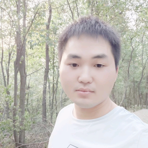 秋枫梧的照片