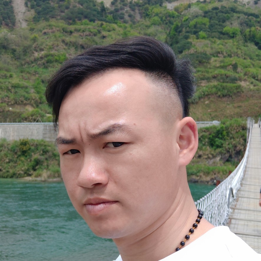 邹建苏的照片