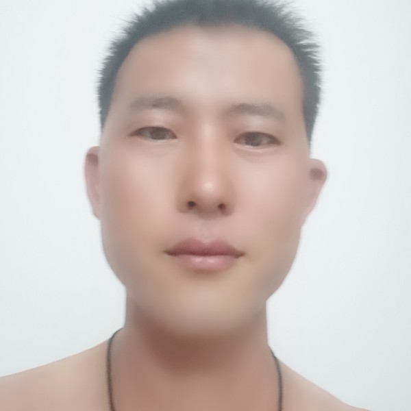 為祢訫勳的照片