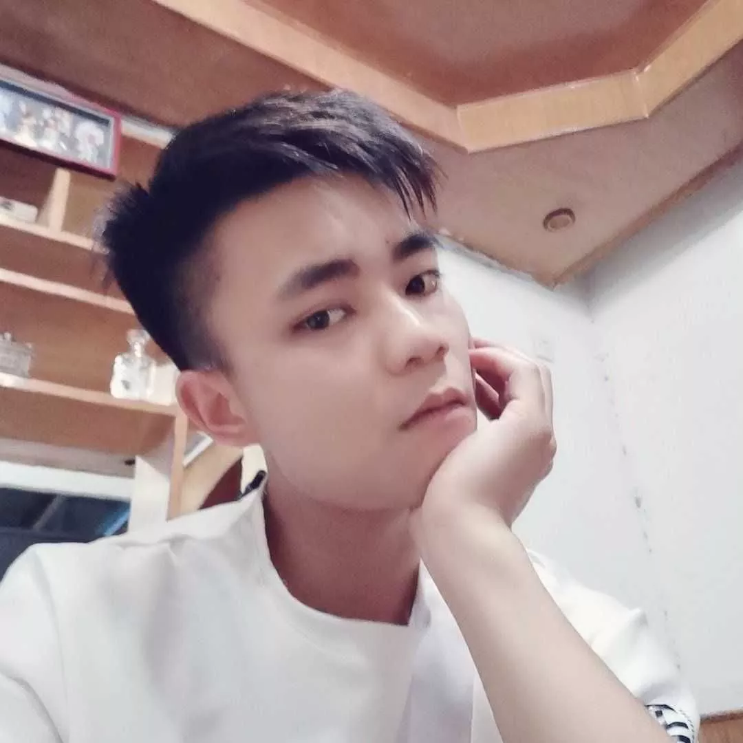 圈子小到只有影子的照片