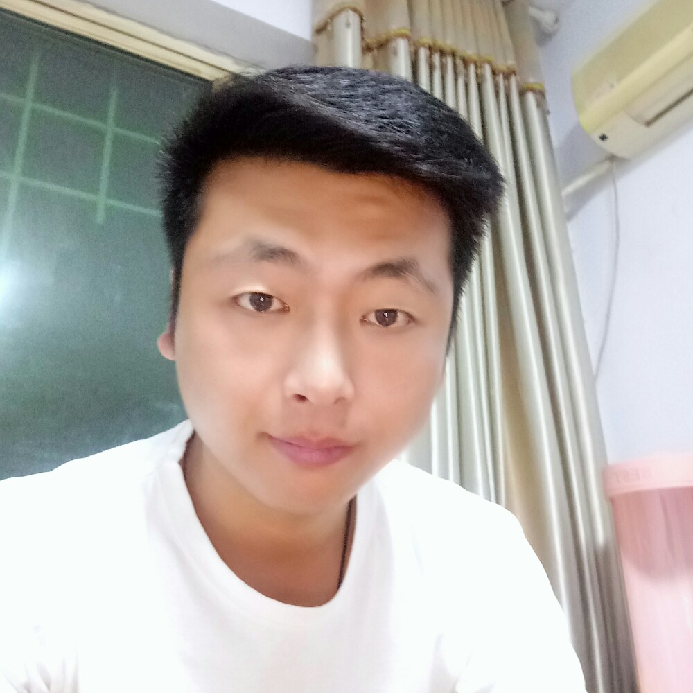 尹千殇的照片