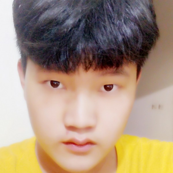 秋颜踢光亮的照片