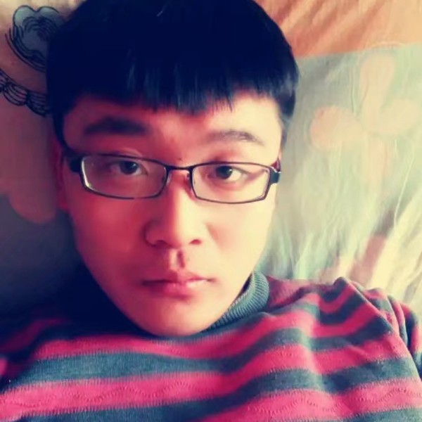 帅气的吉吉的照片