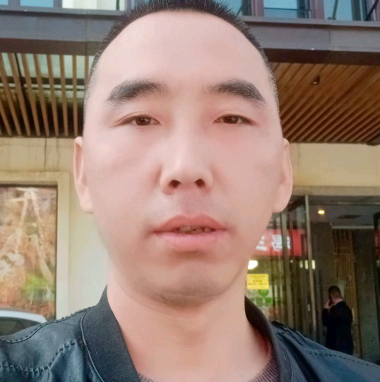 默默等待银耳汤的照片