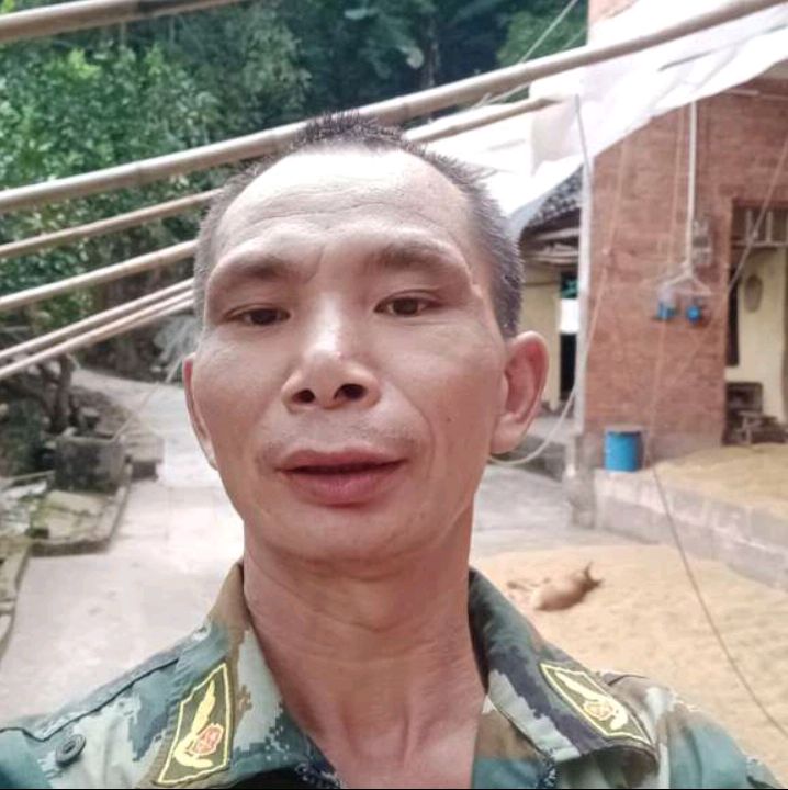 唯一的那大白的照片