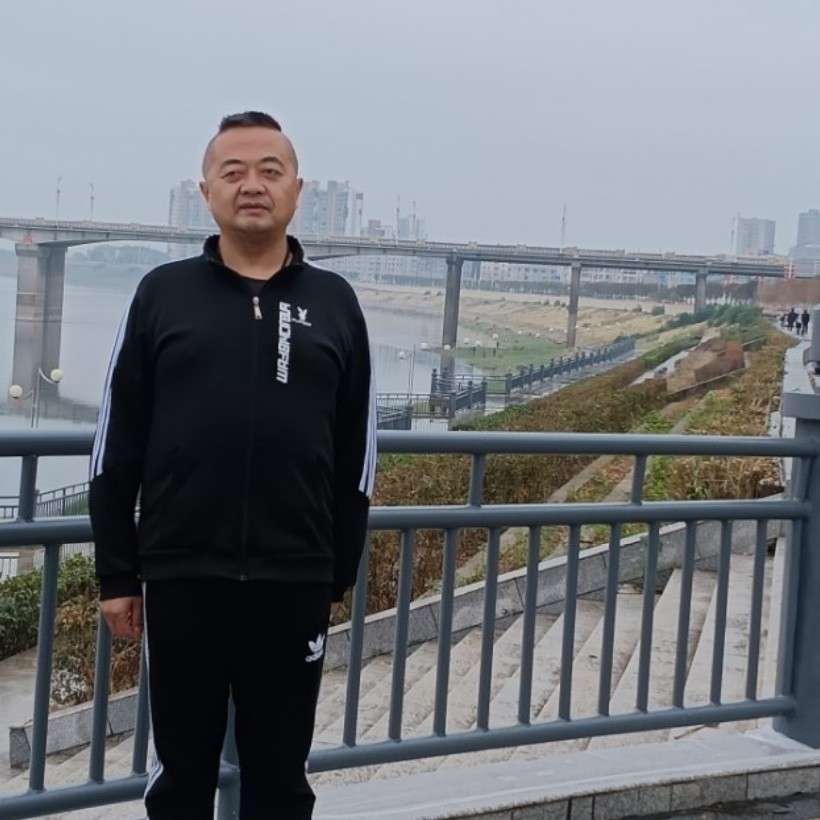 枕头那无垠的照片