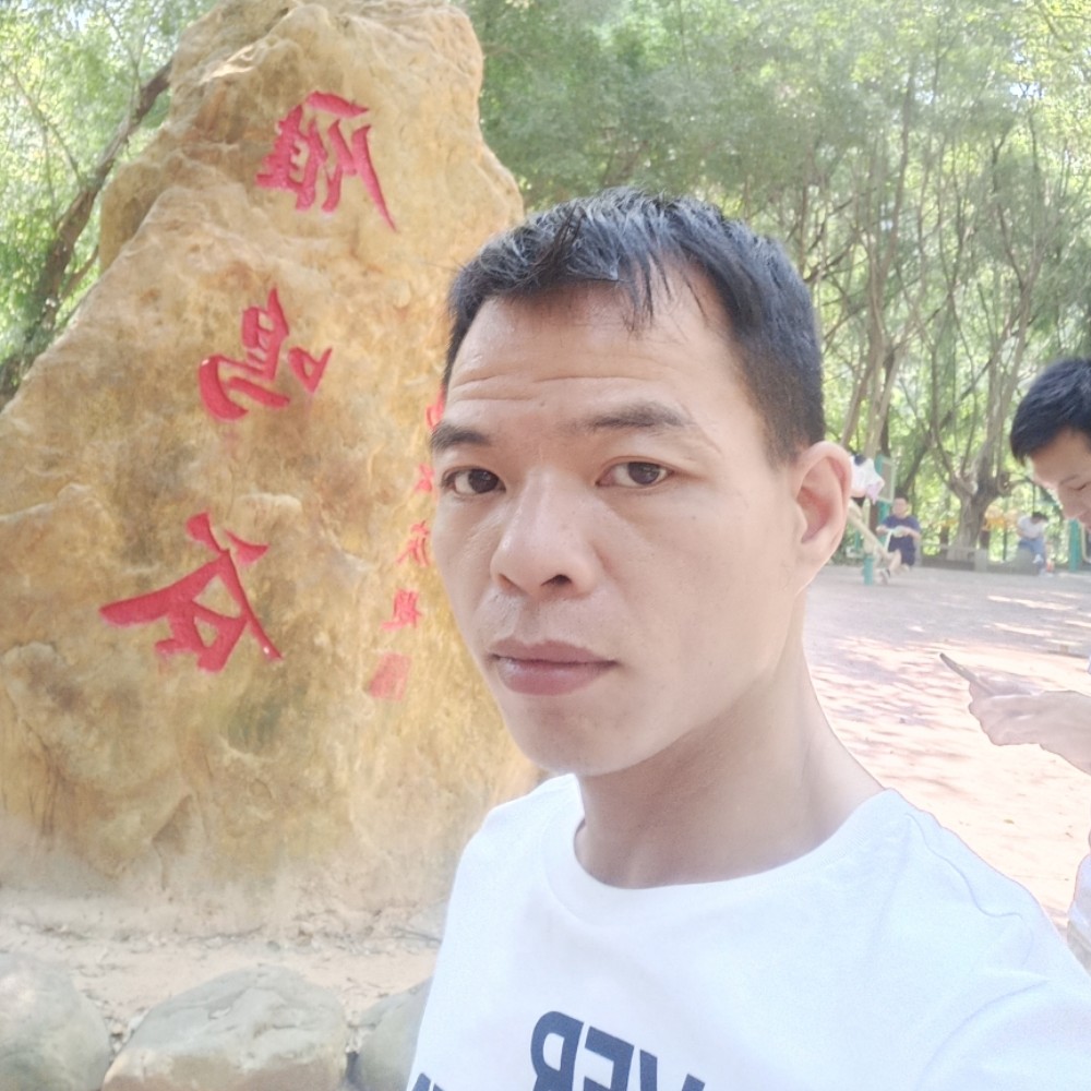 華麗浅吻幻殇的照片