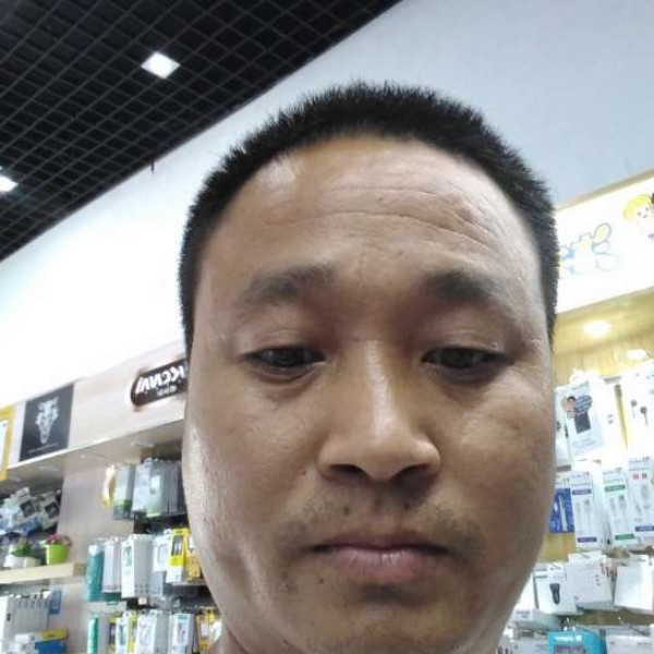 天真相许枫叶的照片