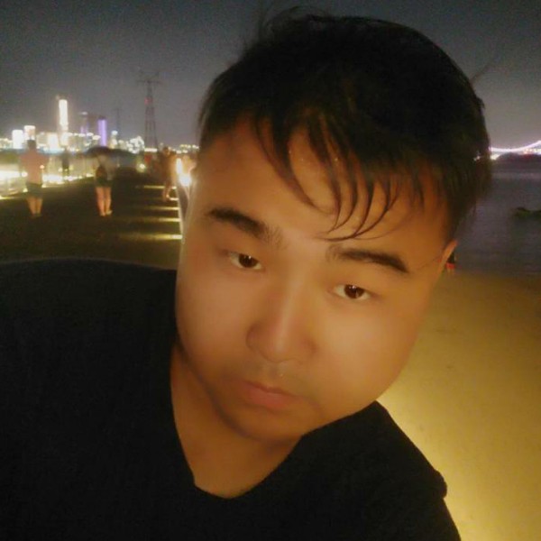 狂野凝眸尘宵的照片