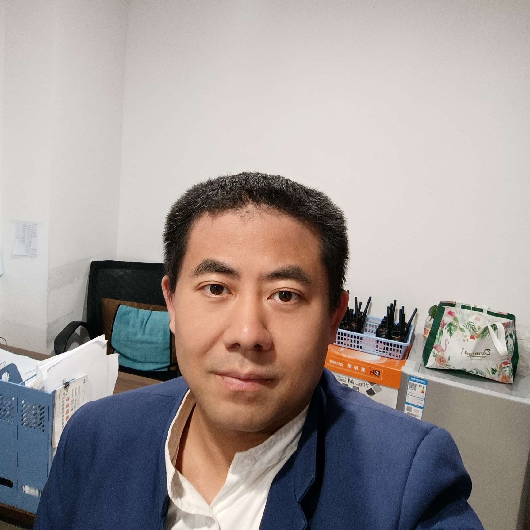 自信相许春媱的照片