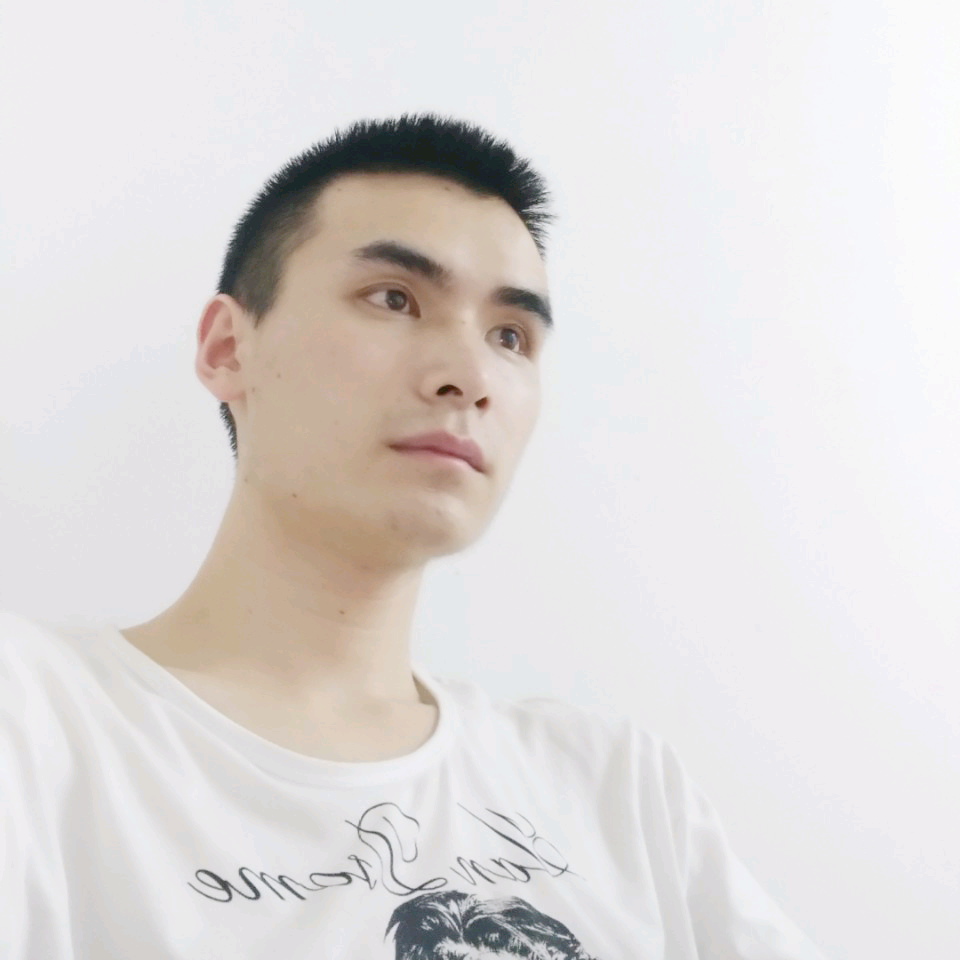 留胡子改变网络的照片