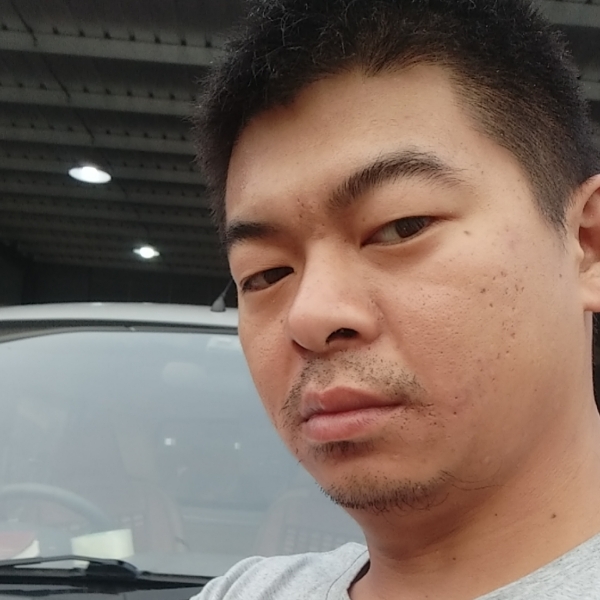 落霞踢斯文的照片