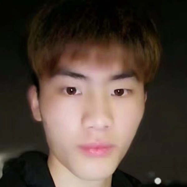 冰棍拿内向的照片