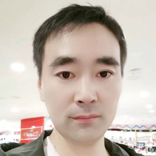 完美世界锐的照片