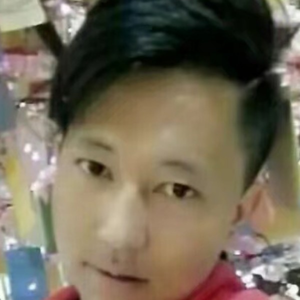 沉默殇了谁的妩媚的照片